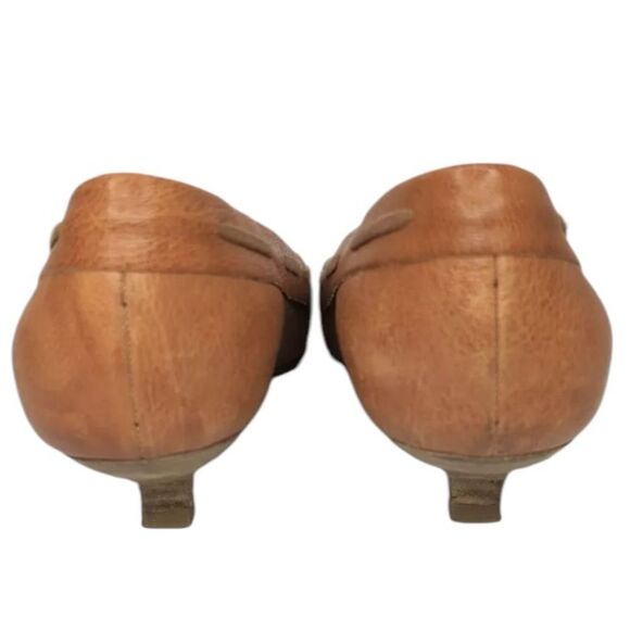 Miu Miu Womens 37 equals 6 1/2 US Brown Loafers Shoes Tan Leather Turquoise Heel - Picture 4 of 7